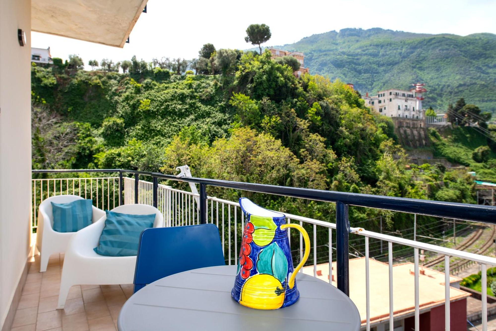 Shabby Chic Seaview Apartments Castellammare di Stabia Exterior foto